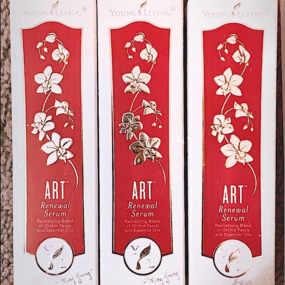 Young Living ART Renewal Face Serum- ONE LEFT!